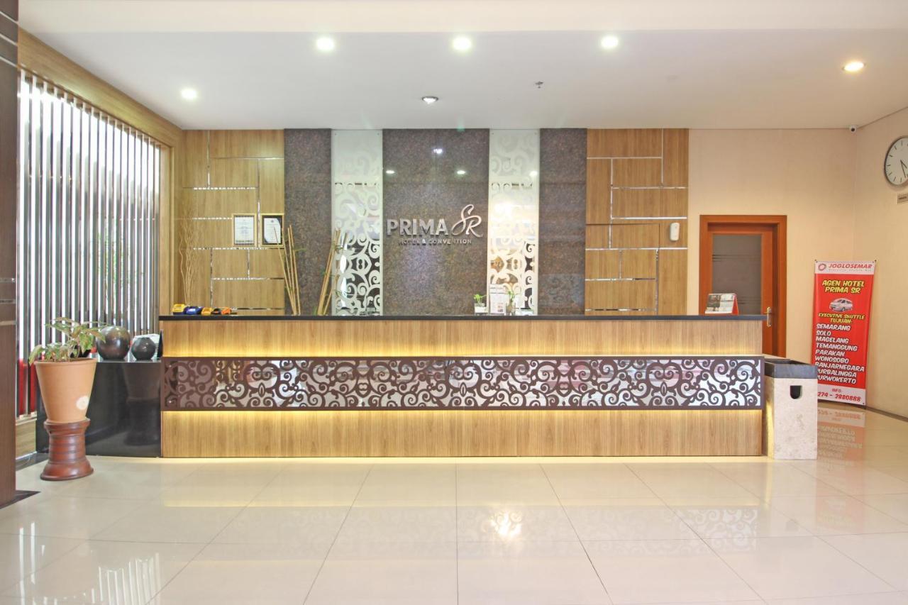 Reddoorz Premium Near Sleman City Hall Yogyakarta Kültér fotó