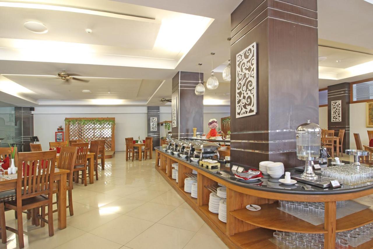 Reddoorz Premium Near Sleman City Hall Yogyakarta Kültér fotó