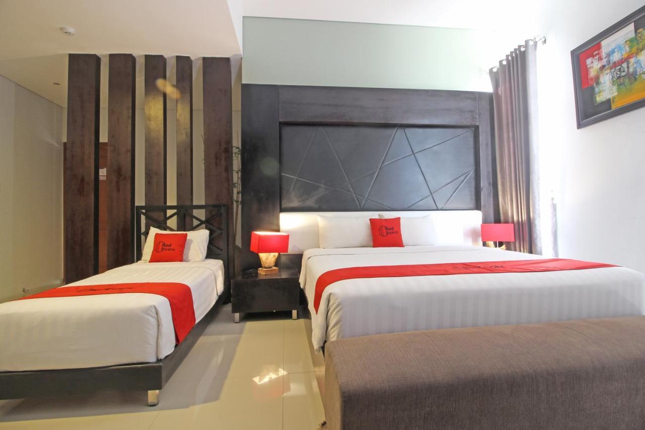 Reddoorz Premium Near Sleman City Hall Yogyakarta Kültér fotó